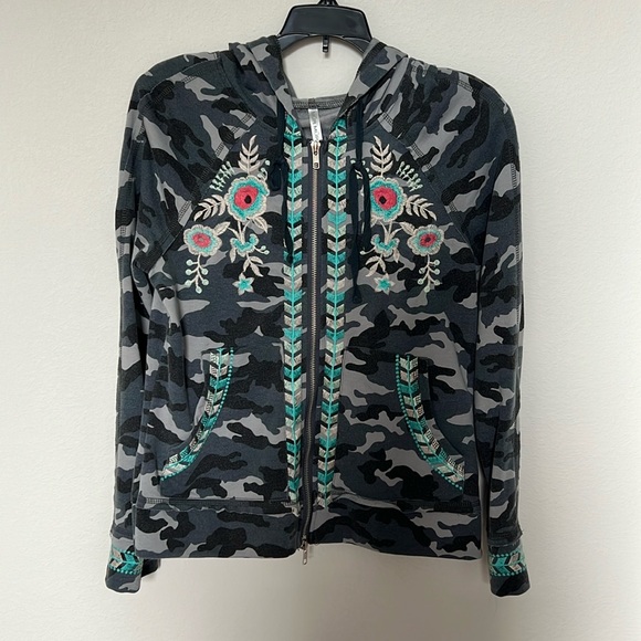 Mür Mür Camo Zip Up Hoodie from Anthropologie - Picture 1 of 9